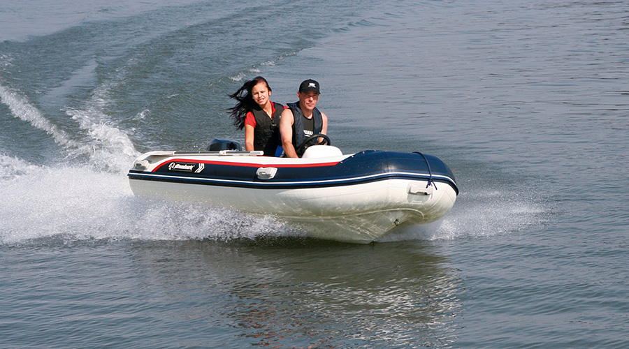 Ein leichtes und schnelles Schlauchboot